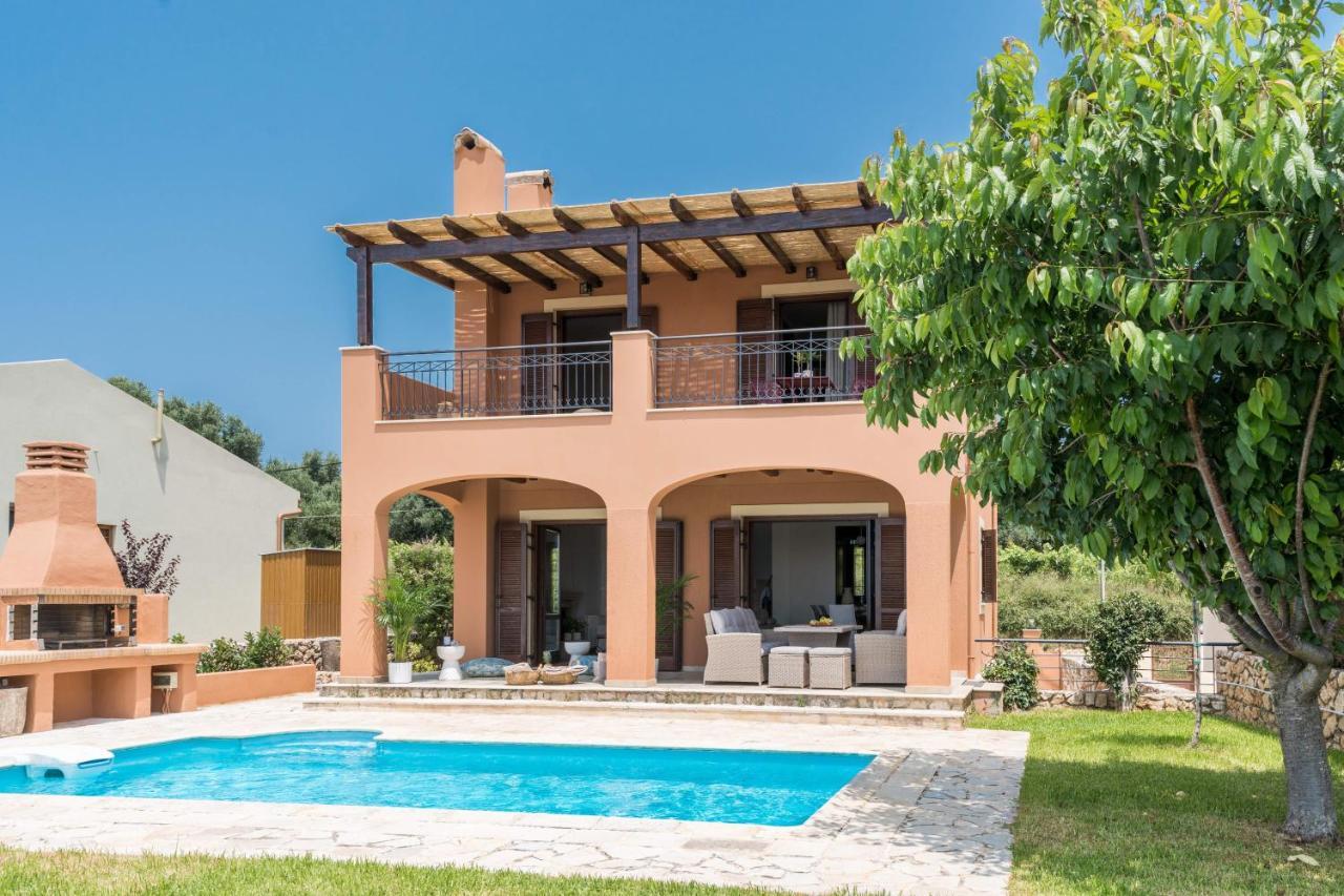 Villa Sarri By Sarris Winery *