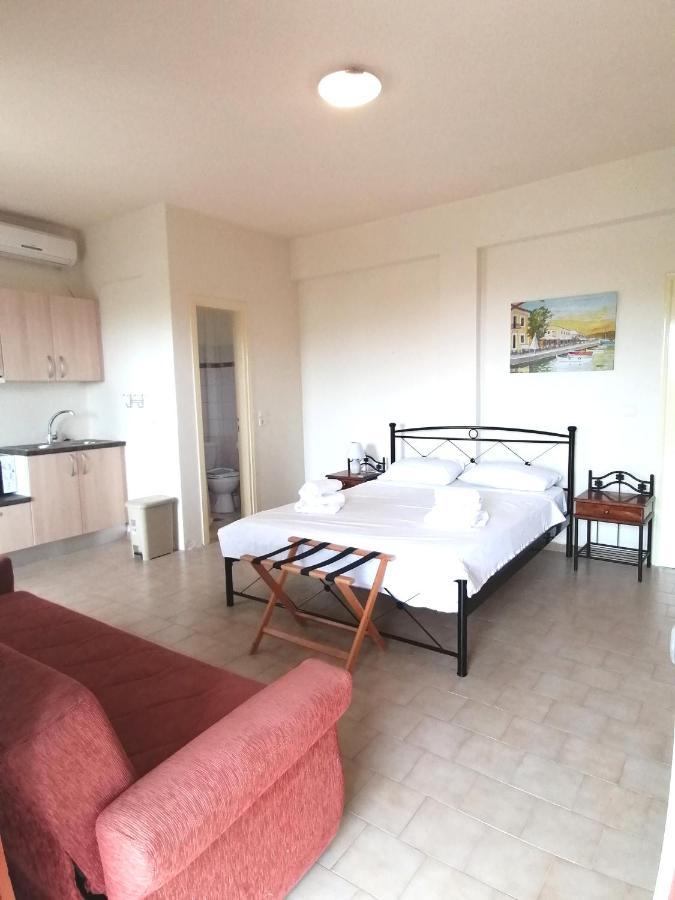 Aparthotel Orizontas & Svoronata