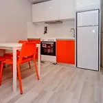Nikos' Garden Apartment