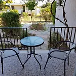 Filippos Apartments 