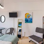 Sea View Flat At Ragia Beach!