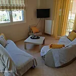 Eliza Apartment