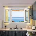 Asta La Vista Maisonettes
