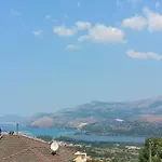 Sea And Mountains View Apartment