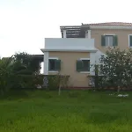 Villa Moschona
