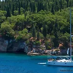 Luxury Seafront Villa Liberty With Pool In Fiskardo