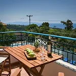 Villa Cara