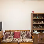 Christina'S House