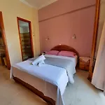 Kallisto Central Apartment