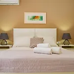 Dina Studio Argostoli 2