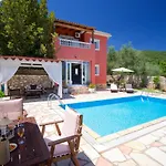 Villa Marina Epavlis By Villa Plus