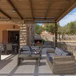 Villa Sandy Cove By Villa Plus