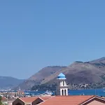 Aigli Elegant Sea View Apartment In Argostoli