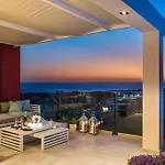 Casa Laura - Sky Lounge Villas