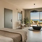 Argilos Suite-Grand Blue Beach Residence