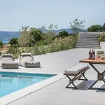 Oikos Boutique Residences