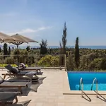 Luxury Villa Karmaniolos Fiskardo Kefalonia