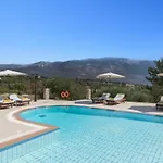 Villa Sandy Cove By Villa Plus