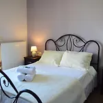 Angelo Apartment 4 Karavomylos