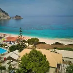 Petani Beach Suites