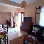 Vintage Relaxing Villa With Garden & Amazing View!