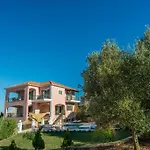 Villa Eleftheria, Lakithra - Spacious Luxury Villa With Pool And Stunning Views