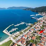 Sea Salt Apartments