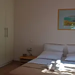 Casa Muraglia Studio/Studio Under Castle