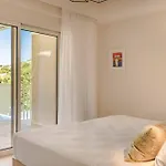 Levantes Villa