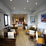 Aura Boutique