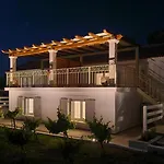 Apollonides Beach Houses 2