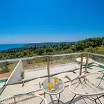 Villa Lavender Cottage By Villa Plus