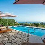 Trapezaki Garden Villas