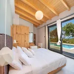 Villa Drogarati Cottage By Villa Plus