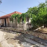 Anna-Maria House