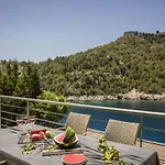 Bhv Villa Akrogiali 3 Bedrooms Assos Erisos Kefalonia