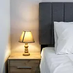 Ilios 3 Bedroom Apartment With Sea View In Town
