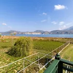 Villa Rania: Ευάερη Βίλα Με Θέα Τη Θάλασσα