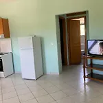 Ammodares