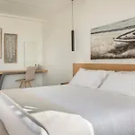 Erolidae Villas