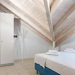 De Bosset Apartment 2