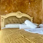 Liberis Loft Suite