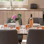 Mariana Sea View Apartment