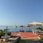 Kefalonia Beach Hotel & Bungalows