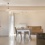 Ardavani City Apartment 12
