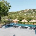 Iphigenia Apartments At Katelios