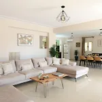Sumelia Villa