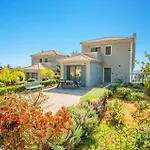 Villa Andrea By Villa Plus