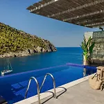 Braunis Horio Villas