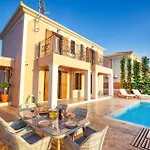 Villa Anesis By Villa Plus